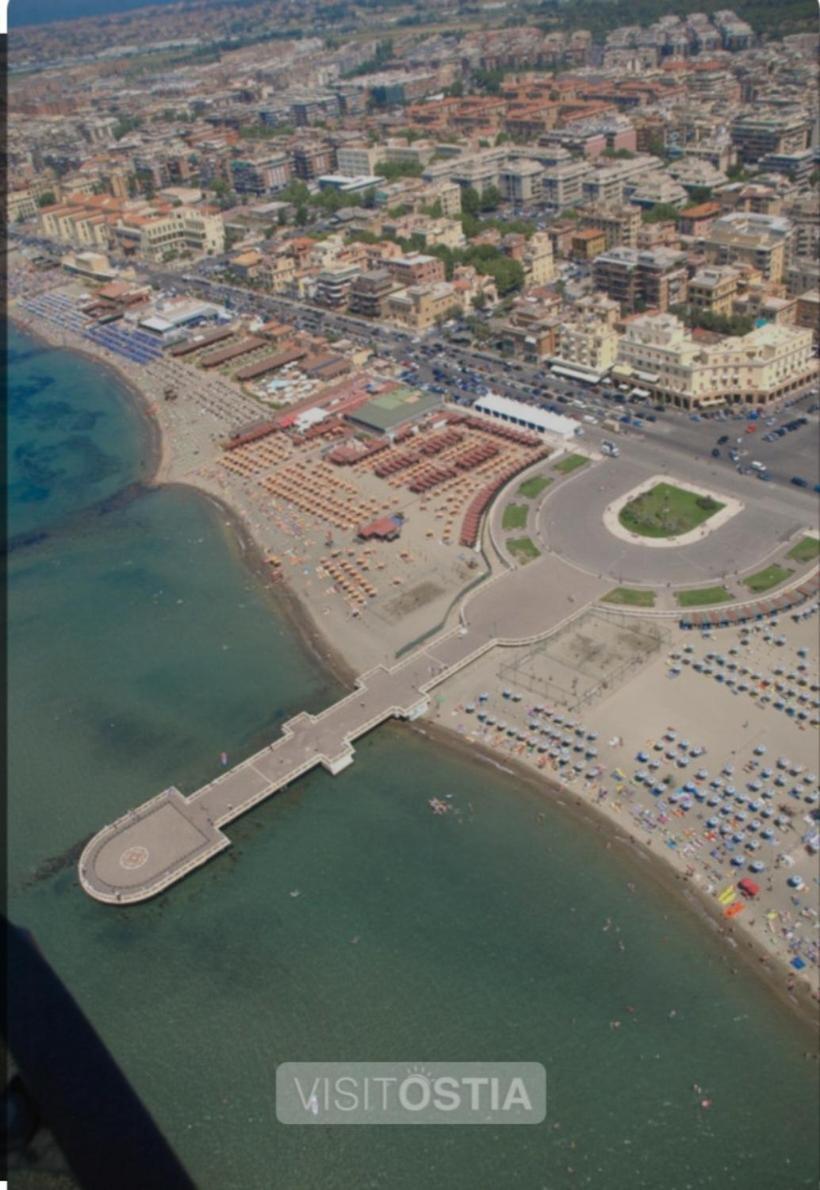 Attico Granelli Di Sabbia Leilighet Lido di Ostia Eksteriør bilde